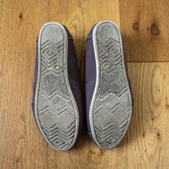 Brown/Gray Canvas Toms - Picture 4 of 4